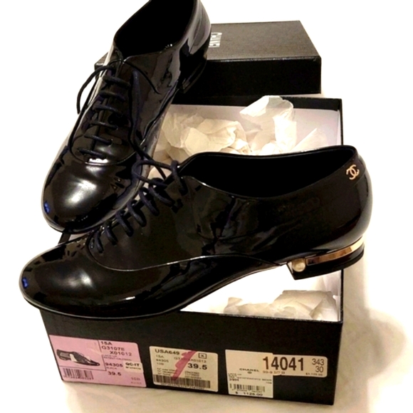 CHANEL Patent Leather Shoes - Brand New with box. dust bag - Picture 1 of 7